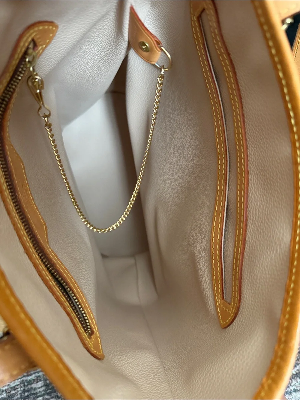 Louis Vuitton Monogram Bucket Bag in Dark Brown & Vachetta